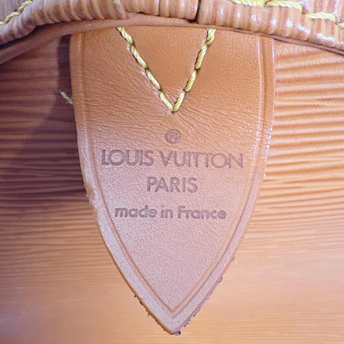 ルイヴィトン LOUIS VUITTON ボストンバッグ
旅行かばん エピ キーポル55 エピレザー M42958 ジパングゴールド LV
【SS】
【中古】