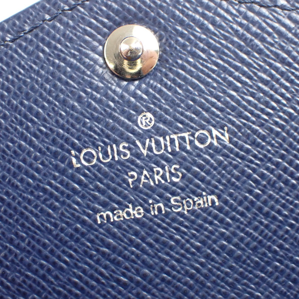 ルイヴィトン LOUIS VUITTON 長財布
長財布 エピ ポルトフォイユサラ エピレザー M60585 インディゴブルー LV
【SS】
【中古】