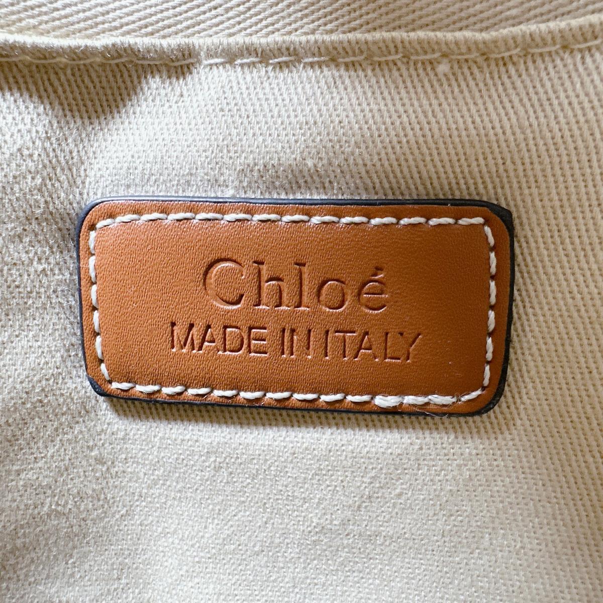 クロエ Chloe ハンドバッグ
ミディアムトートバッグ シャイニーカーフスキン Woody キャンバス ベージュ 【SS】
【中古】