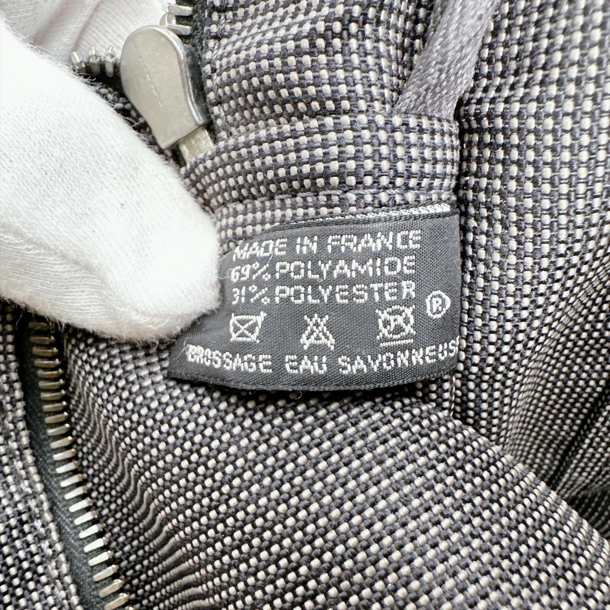 エルメス HERMES トートバッグ
ハンドバッグ キャンバス エールラインMM ナイロン 100951M グレー 【SS】
【中古】