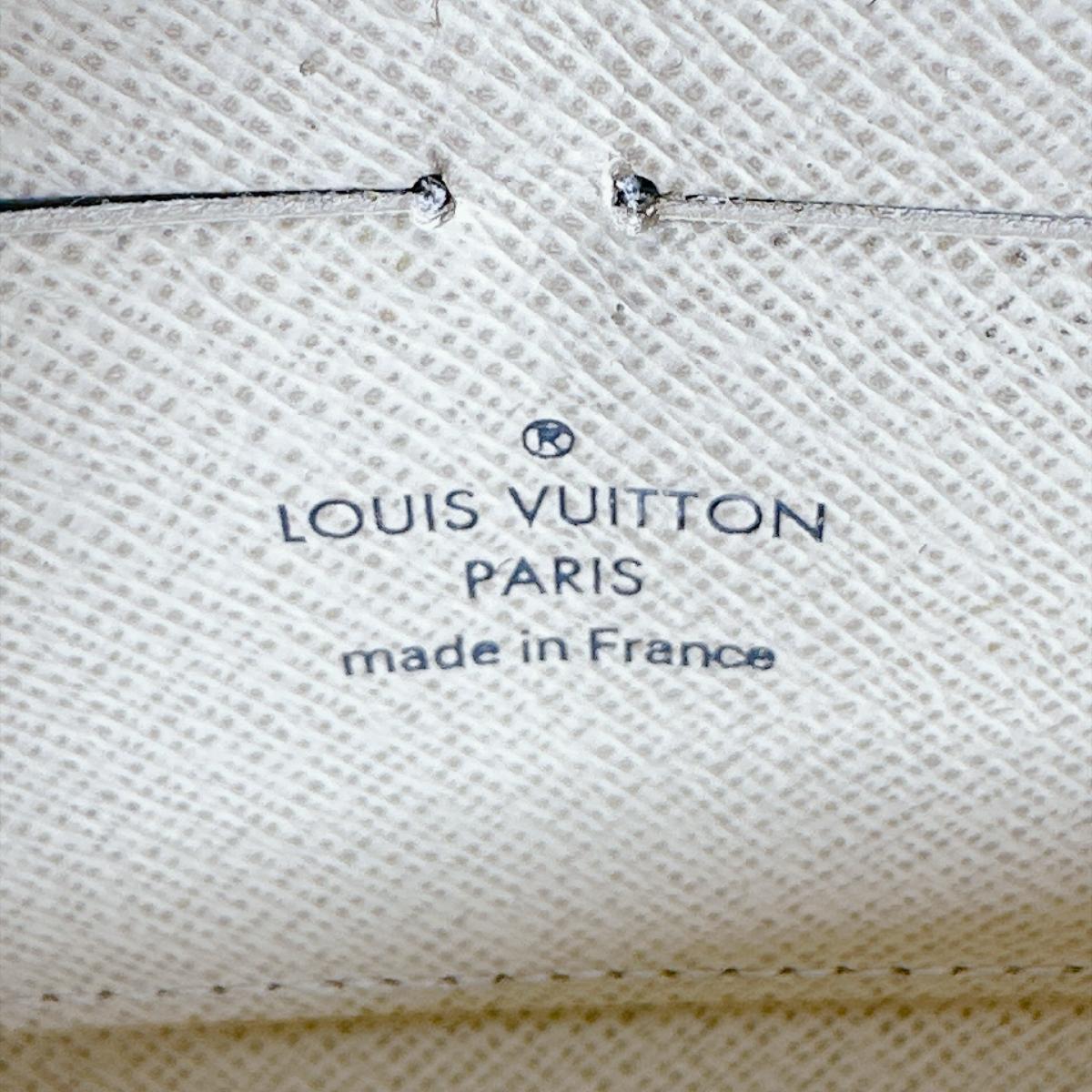 ルイヴィトン LOUIS VUITTON 長財布
ラウンドファスナー アズール ジッピー・ウォレット ダミエアズールキャンバス N60019 ホワイト LV
【SS】
【中古】