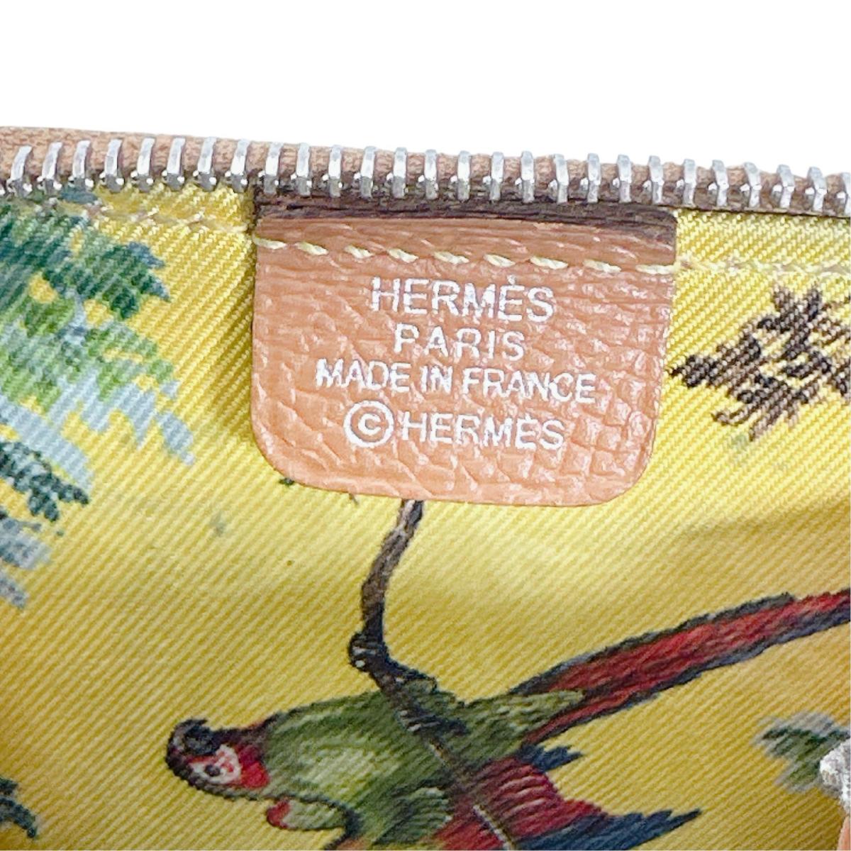 エルメス HERMES コインケース
小銭入れ エプソン アザップコンパクトミニ ヴォーエプソン ブラウン 【SS】
【中古】