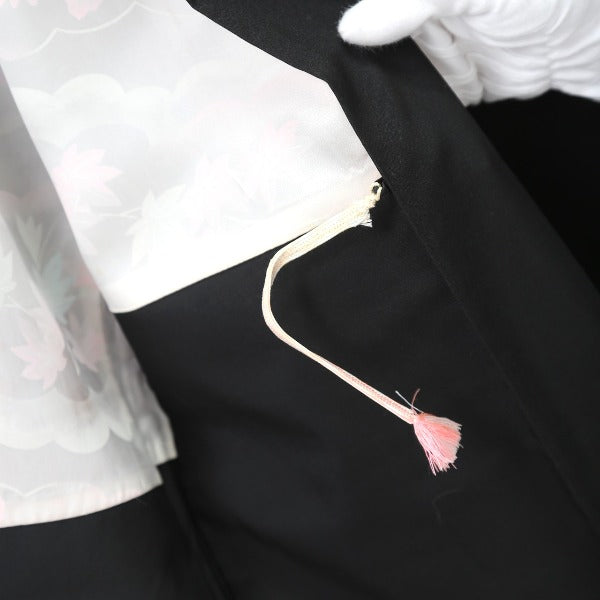 羽織
黒絵 羽織 花 化繊 ポリエステル ブラック 【SS】
【中古】