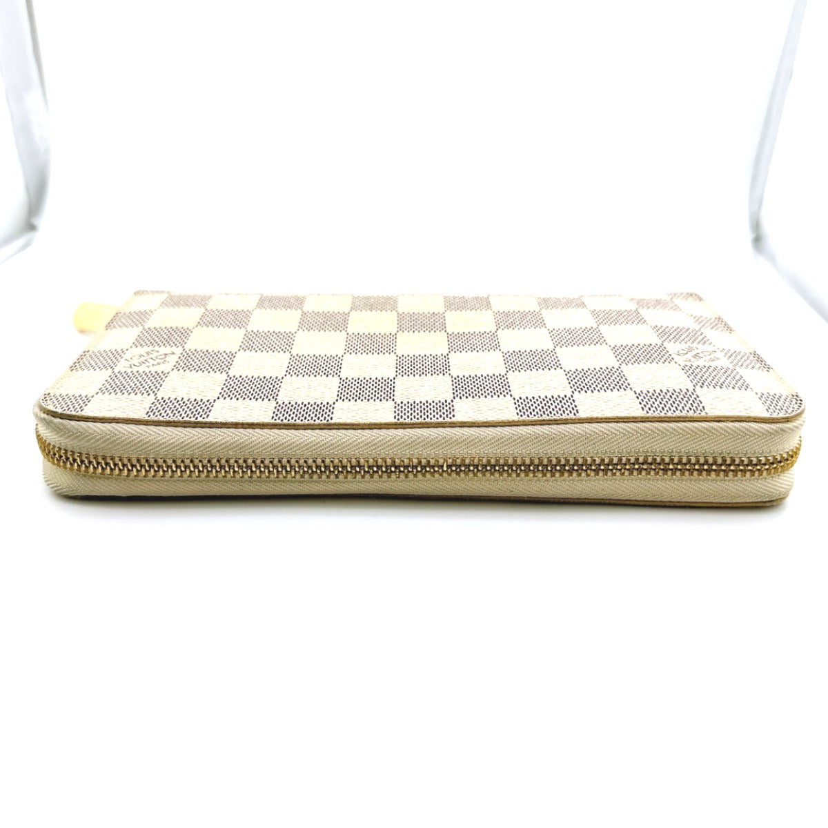 ルイヴィトン LOUIS VUITTON 長財布
ラウンドファスナー長財布 ダミエアズール ジッピーオーガナイザー ダミエキャンバス N60012 ホワイト LV
【SS】
【中古】