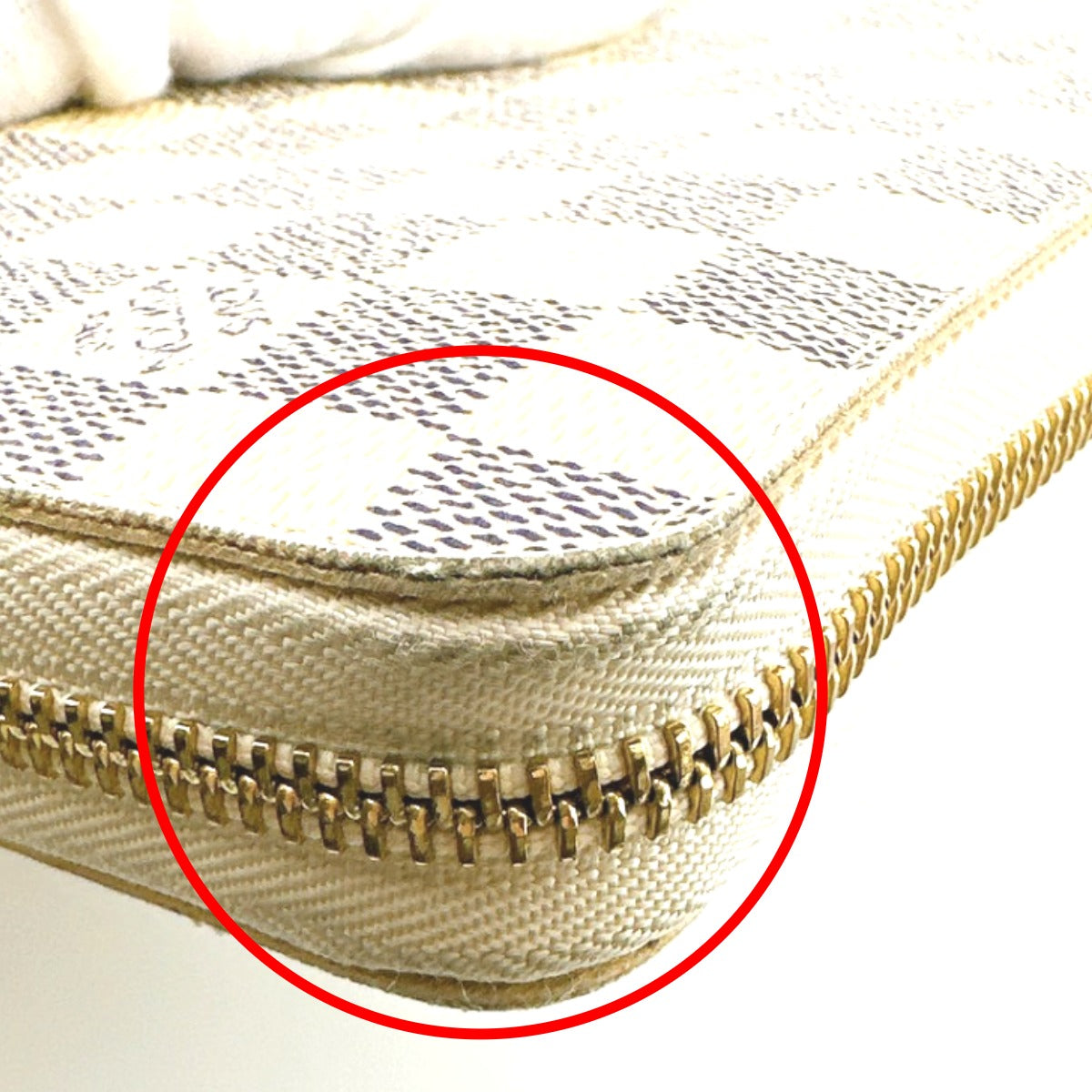 ルイヴィトン LOUIS VUITTON 長財布
ラウンドファスナー長財布 ダミエアズール ジッピーオーガナイザー ダミエキャンバス N60012 ホワイト LV
【SS】
【中古】