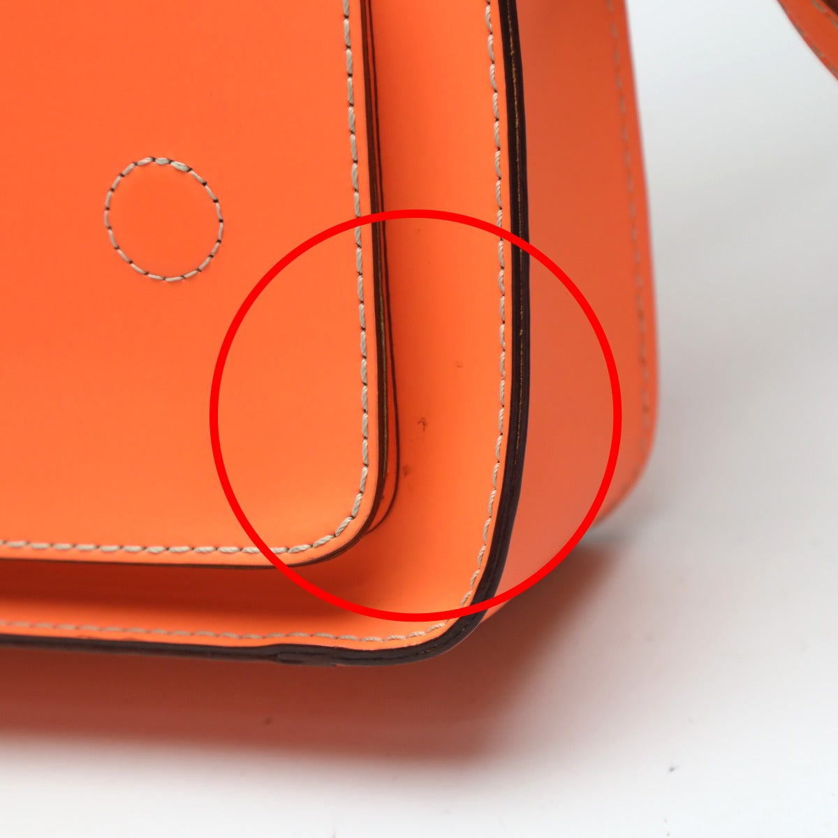 ケイトスペード Kate Spade ショルダーバッグ
斜めがけ フラップ開閉 ポシェット レザー オレンジ 【SS】
【中古】