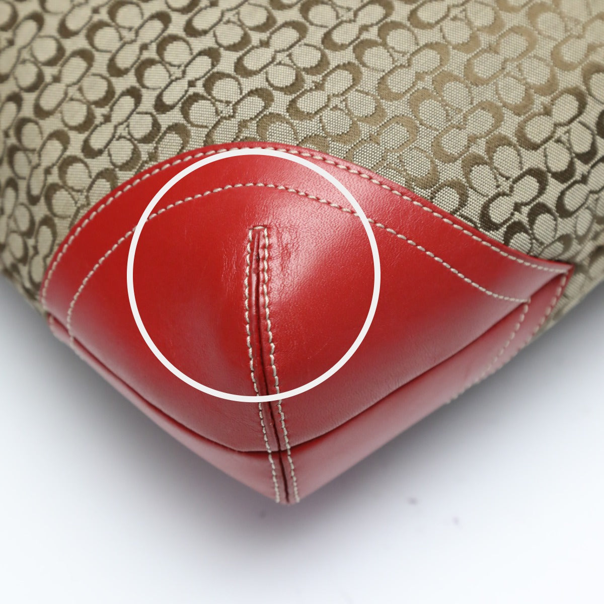 コーチ COACH ショルダーバッグ
ショルダーバッグ シグネチャー 斜め掛け キャンバス 6377 レッド×ブラウン 【SS】
【中古】