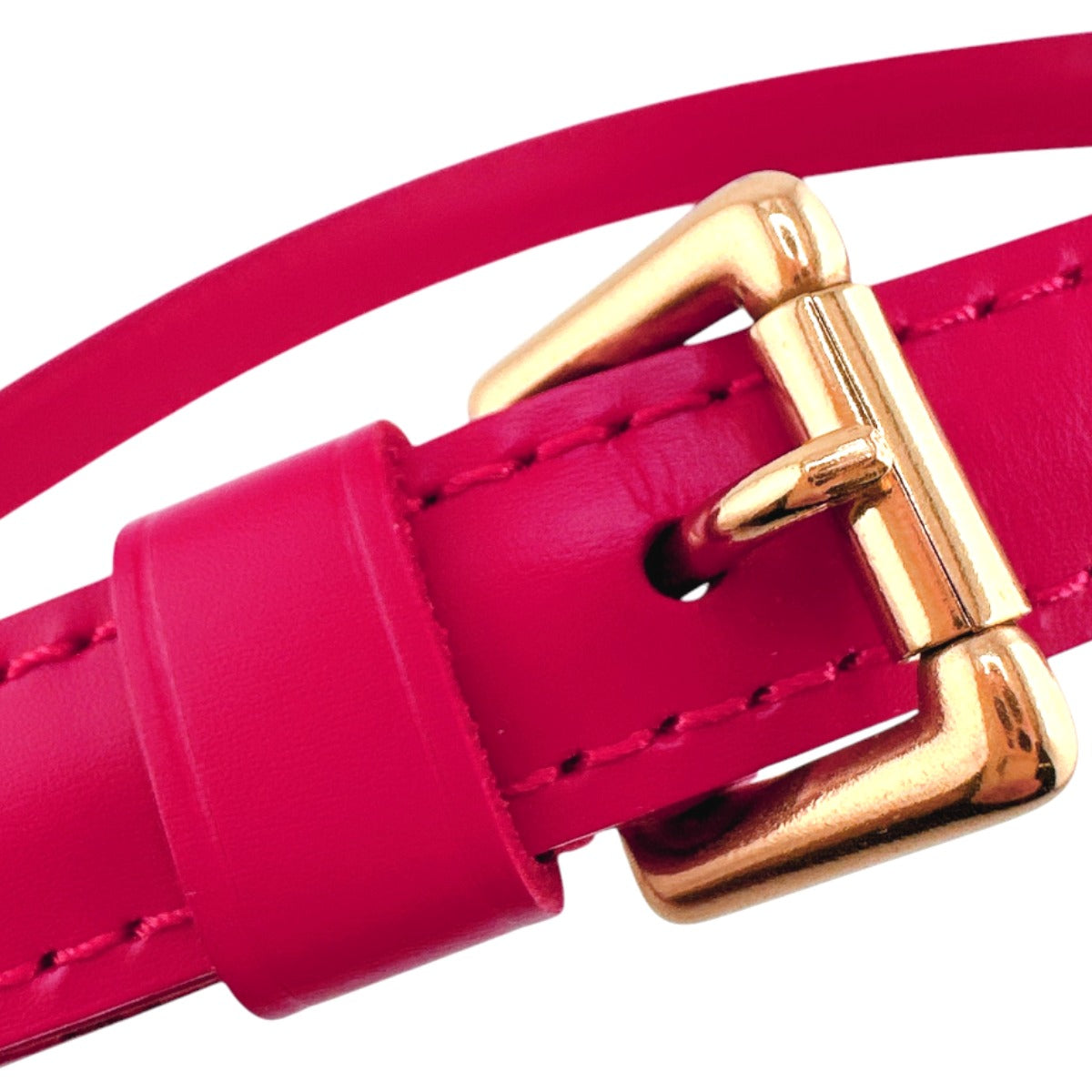 ルイヴィトン LOUIS VUITTON ショルダーストラップ
ショルダー スピーディー・バンドリエール用 レザー M45548 レッド LV
【SS】
【中古】