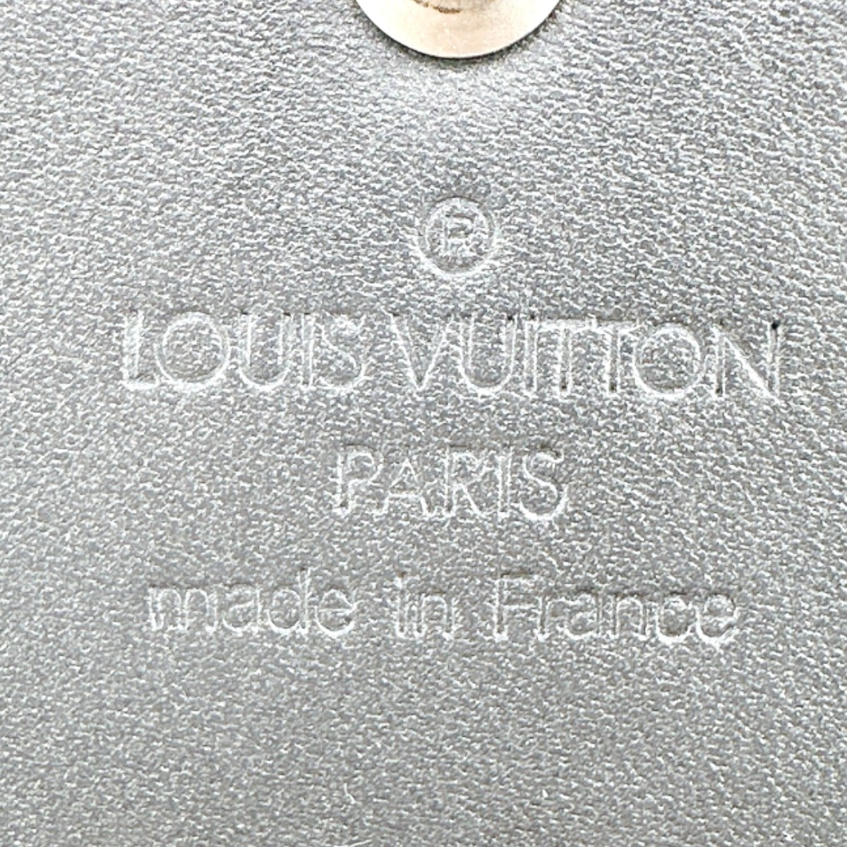 ルイヴィトン LOUIS VUITTON 二つ折り財布
カード用ポケット付財布 モノグラム ポルトモネビエカルトクレディ モノグラムマット M65112 ノワール LV
【SS】
【中古】
