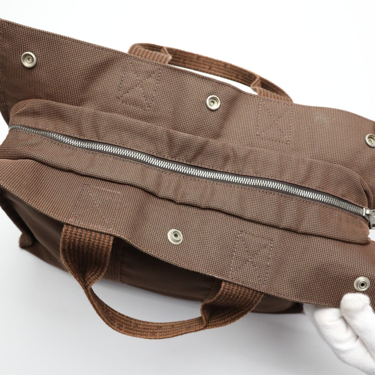 エルメス HERMES トートバッグ
ハンドバッグ キャンバス エールラインMM キャンバス ブラウン 【SS】
【中古】