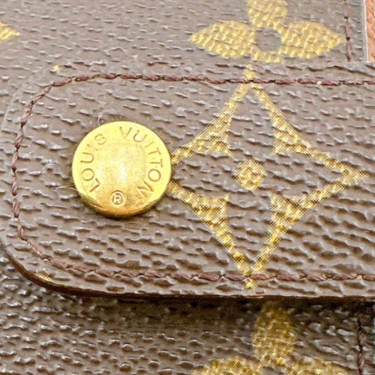 ルイヴィトン LOUIS VUITTON 手帳カバー
システム手帳カバー モノグラム アジェンダMM モノグラムキャンバス R20004 ブラウン LV
【SS】
【中古】