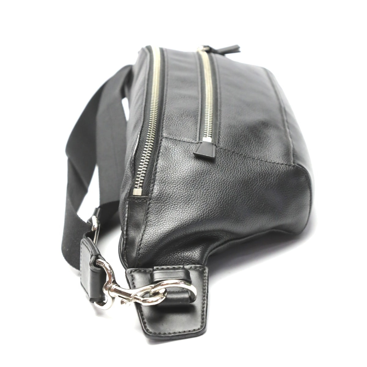 コーチ COACH ボディバッグ
メッセンジャーバッグ レザー 70785 ブラック 【SS】
【中古】
