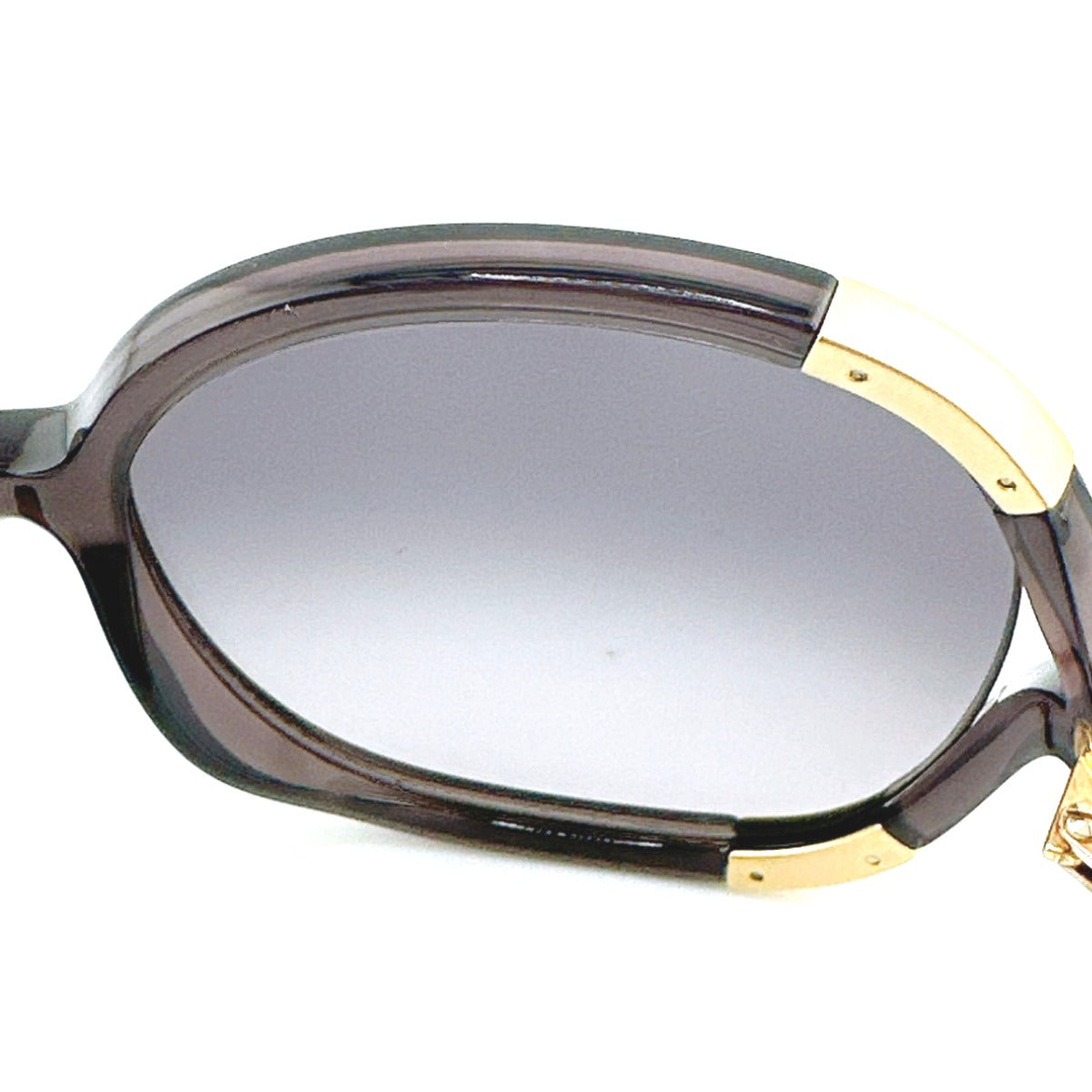 クロエ Chloe サングラス
サングラス バタフライ アジアンフィット プラスチック CE618SA パープル 【SS】
【中古】