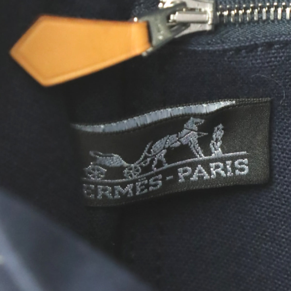 エルメス HERMES トートバッグ
トートPM フールトゥ キャンバス キャンバス ネイビー 【SS】
【中古】