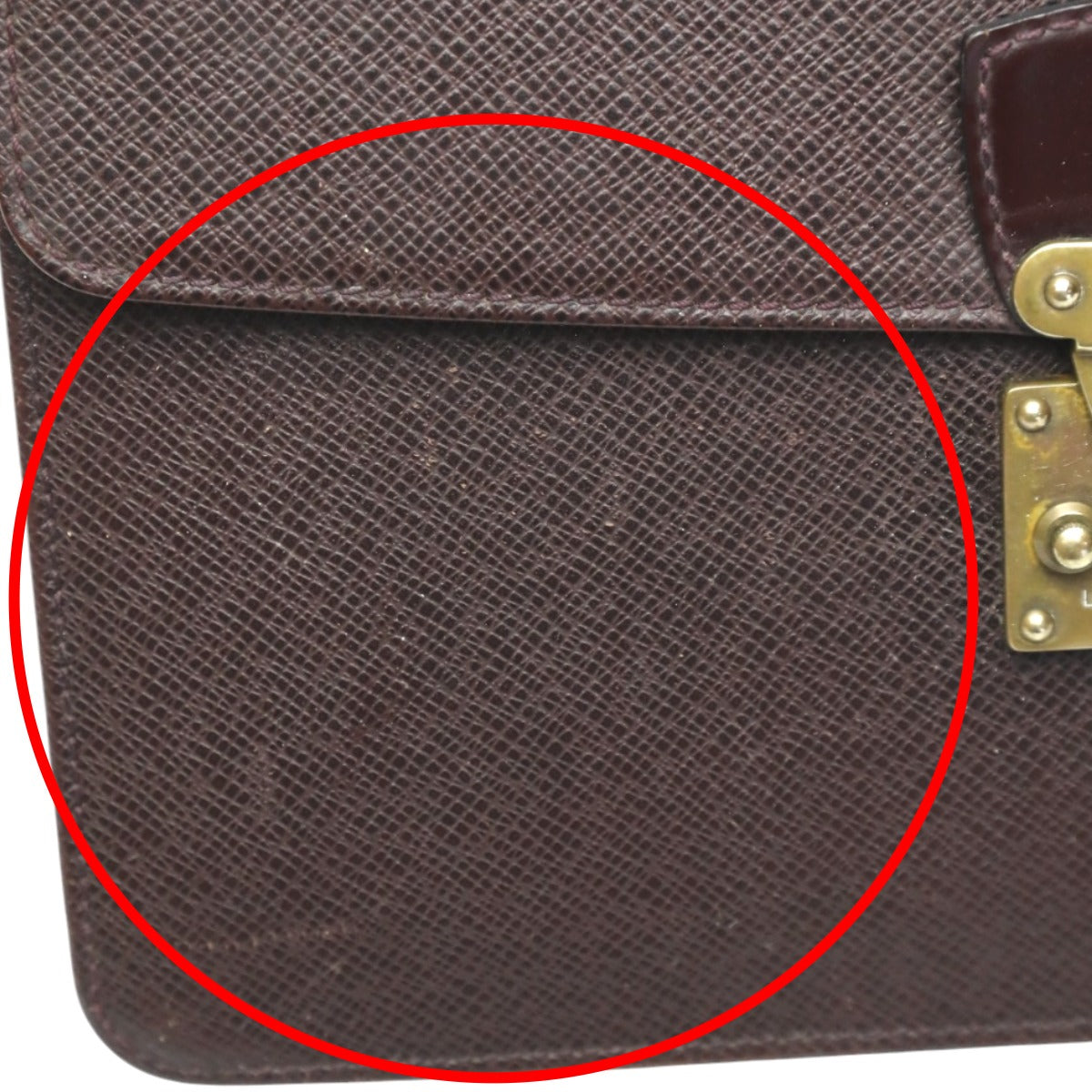 ルイヴィトン LOUIS VUITTON セカンドバッグ
クラッチバック タイガ クラド タイガ M30196 アカジュー LV
【SS】
【中古】
