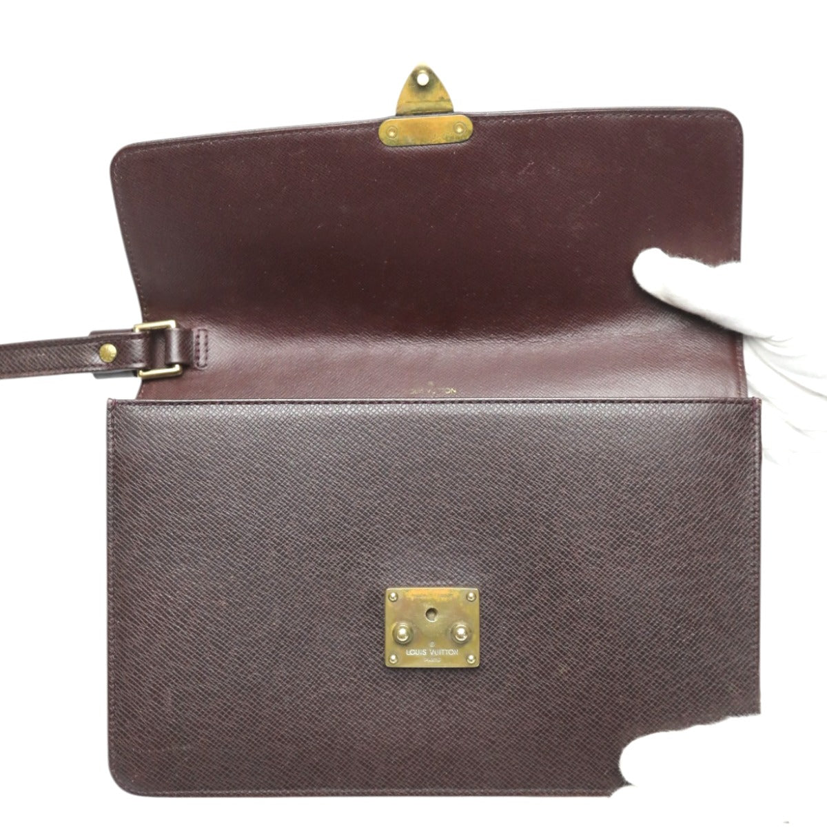 ルイヴィトン LOUIS VUITTON セカンドバッグ
クラッチバック タイガ クラド タイガ M30196 アカジュー LV
【SS】
【中古】