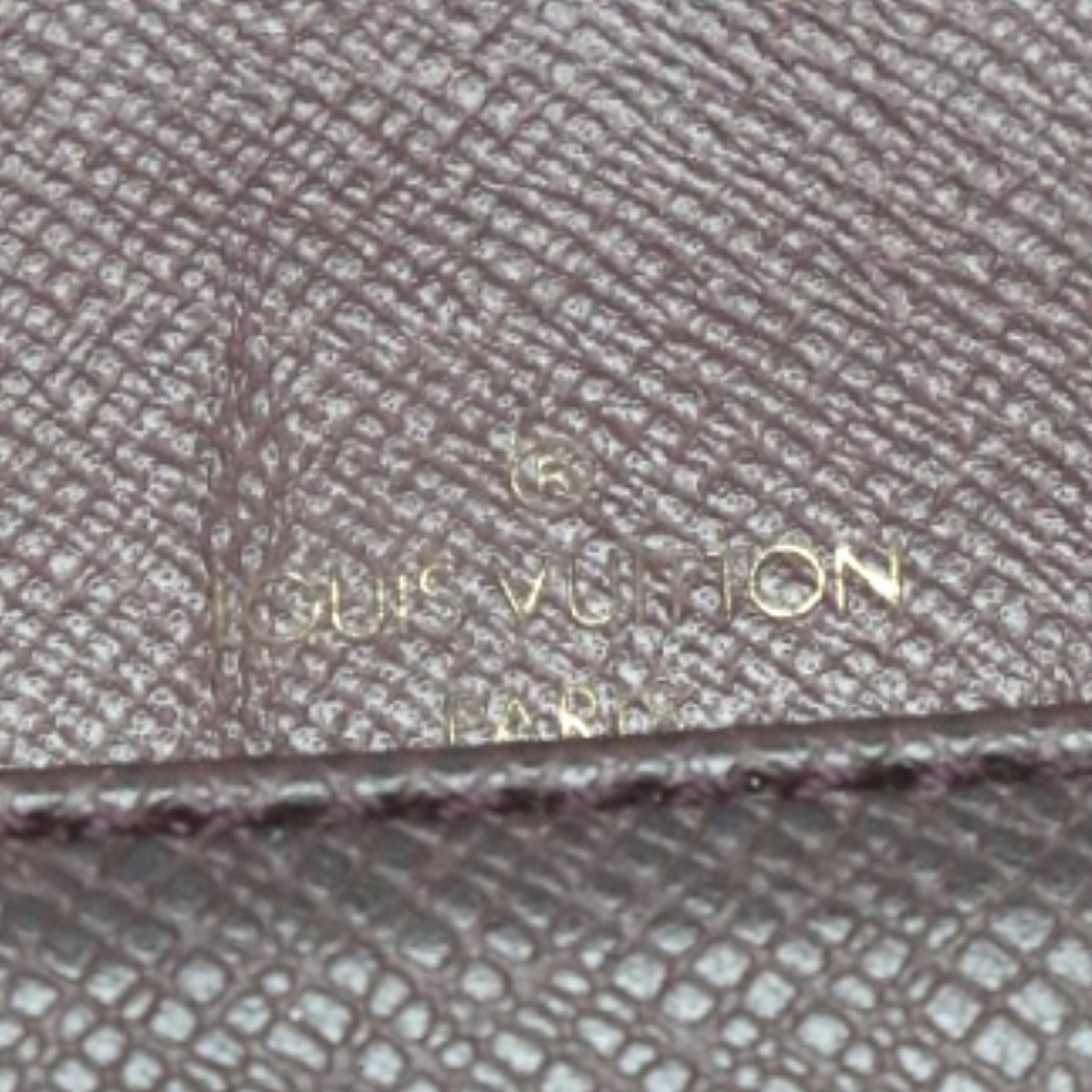 ルイヴィトン LOUIS VUITTON セカンドバッグ
クラッチバック タイガ クラド タイガ M30196 アカジュー LV
【SS】
【中古】