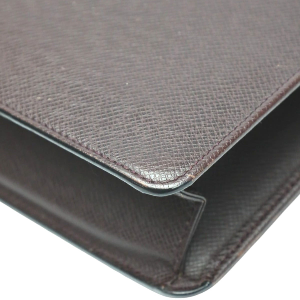 ルイヴィトン LOUIS VUITTON セカンドバッグ
クラッチバック タイガ クラド タイガ M30196 アカジュー LV
【SS】
【中古】