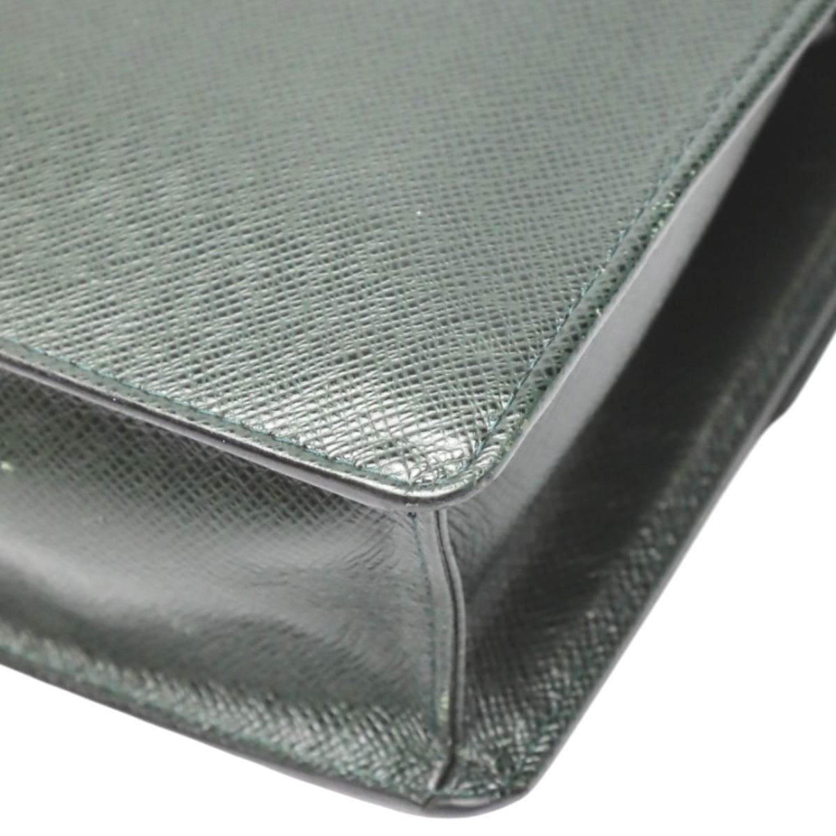 ルイヴィトン LOUIS VUITTON セカンドバッグ
クラッチバック タイガ ポルトドキュアン タイガ M30776 エピセア LV
【SS】
【中古】