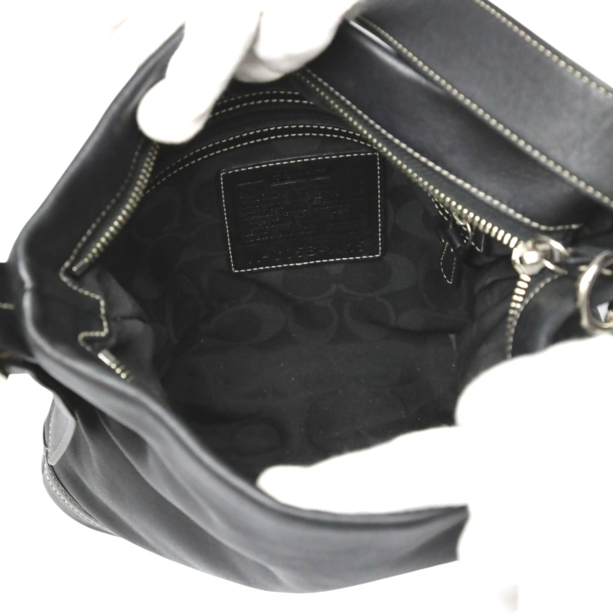 コーチ COACH ショルダーバッグ
斜めかけバッグ 肩掛け レザー 1415 ブラック 【SS】
【中古】