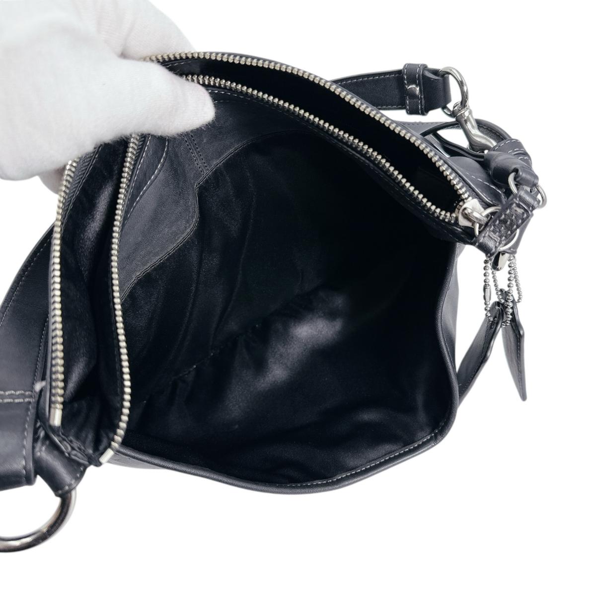 コーチ COACH ショルダーバッグ
斜めがけ レザー F19726 ブラック 【SS】
【中古】