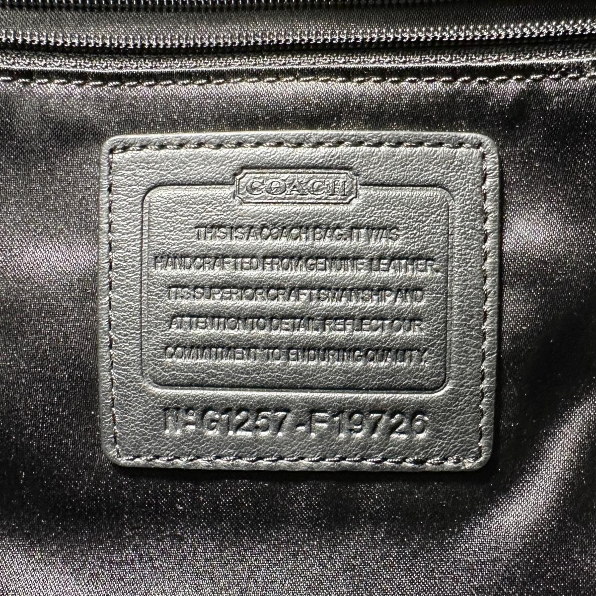 コーチ COACH ショルダーバッグ
斜めがけ レザー F19726 ブラック 【SS】
【中古】
