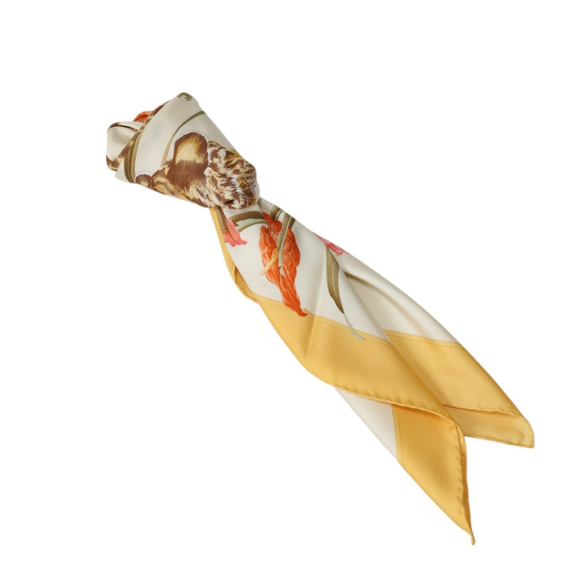 サルヴァトーレフェラガモ Salvatore Ferragamo スカーフ
スカーフ シルク100% 虎×花 シルク イエロー 【SS】
【中古】