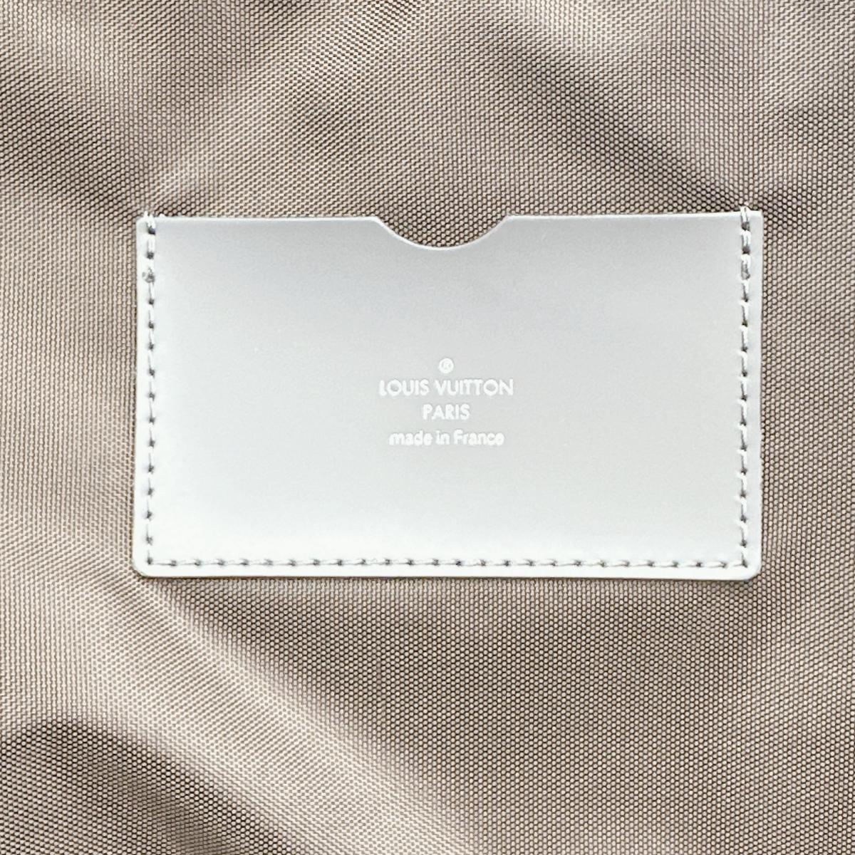 ルイヴィトン LOUIS VUITTON スーツケース
旅行かばん タイガ ペガス55 タイガ M32667 グレー LV
【SS】
【中古】