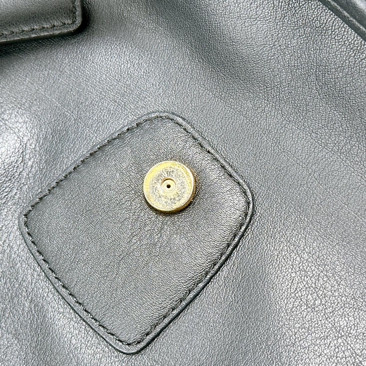 コーチ COACH ショルダーバッグ
2wayショルダー オールレザー マグネット式フラップ レザー F26127 ブラック 【SS】
【中古】