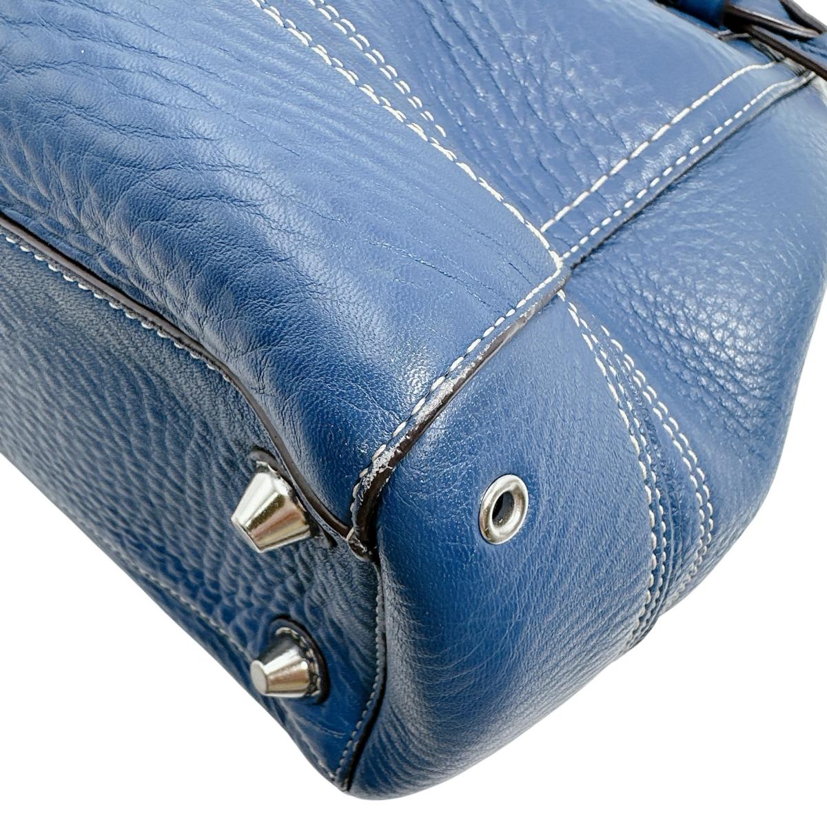 コーチ COACH トートバッグ
ハンドバッグ キャリーオール ペブル レザー E0982-F13087 ブルー 【SS】
【中古】