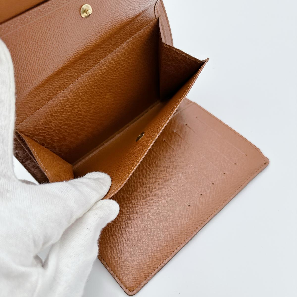 ルイヴィトン LOUIS VUITTON 三つ折り財布
三つ折り財布 モノグラム ポルトトレゾー・エチュイ モノグラムキャンバス M61202 ブラウン LV
【SS】
【中古】