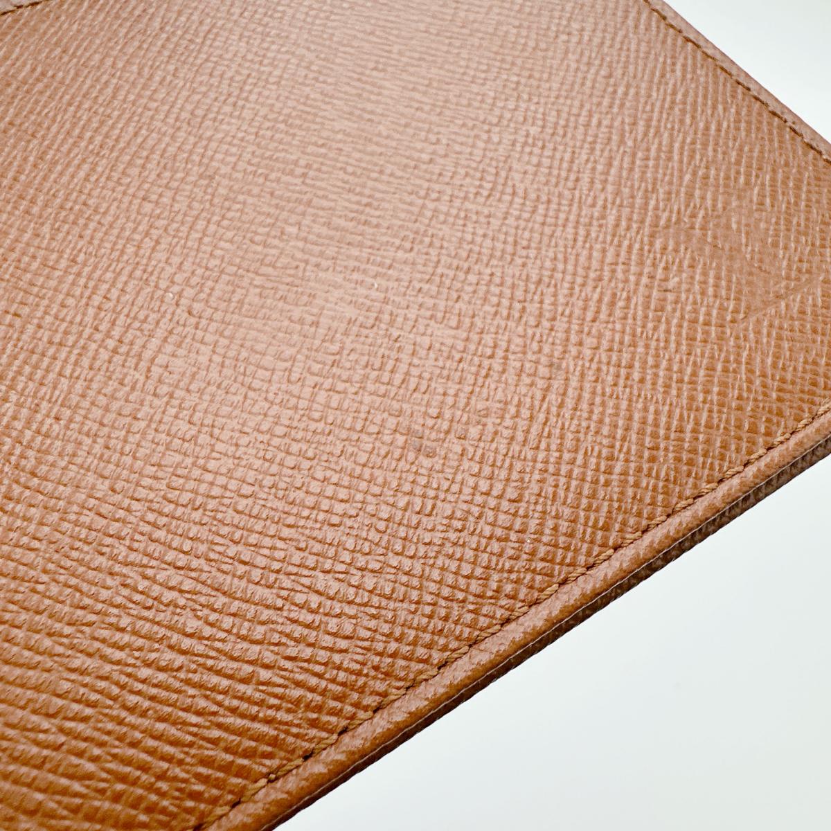 ルイヴィトン LOUIS VUITTON 三つ折り財布
三つ折り財布 モノグラム ポルトトレゾー・エチュイ モノグラムキャンバス M61202 ブラウン LV
【SS】
【中古】