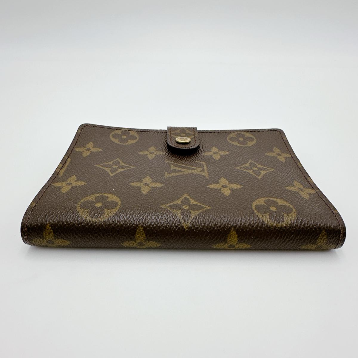 ルイヴィトン LOUIS VUITTON 手帳カバー
手帳ケース モノグラム アジェンダPM モノグラムキャンバス R20005 ブラウン LV
【SS】
【中古】