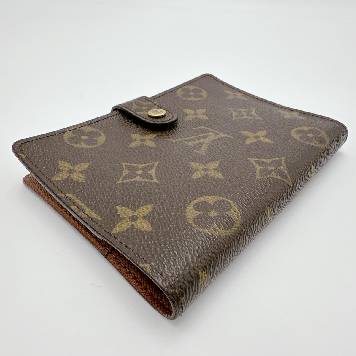ルイヴィトン LOUIS VUITTON 手帳カバー
手帳ケース モノグラム アジェンダPM モノグラムキャンバス R20005 ブラウン LV
【SS】
【中古】