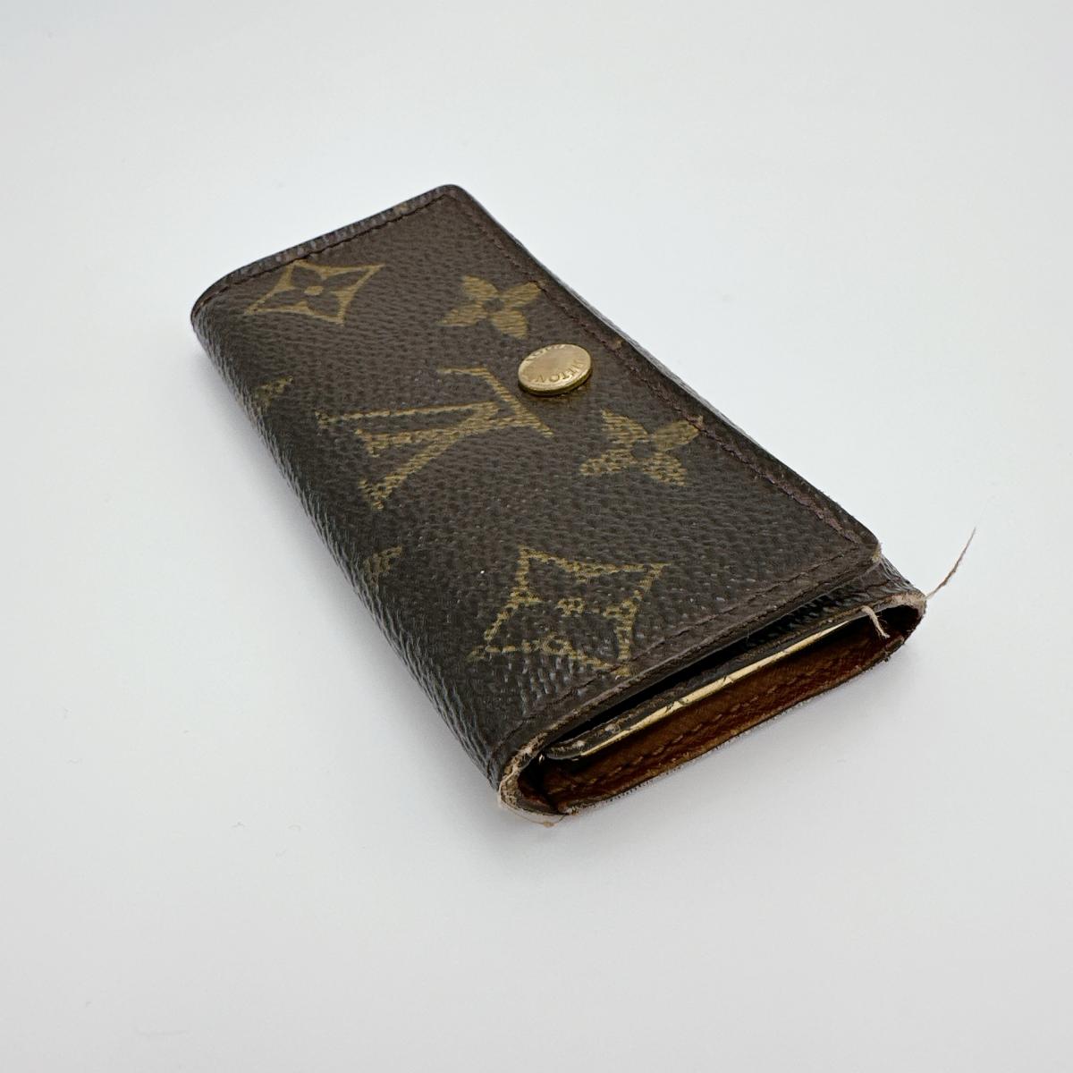 ルイヴィトン LOUIS VUITTON キーケース
4本用キーケース モノグラム ミュルティクレ4 モノグラムキャンバス M62631 ブラウン LV
【SS】
【中古】