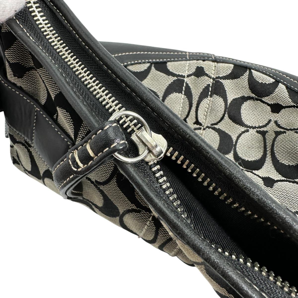 コーチ COACH ショルダーバッグ
ショルダーバッグ シグネチャー 斜め掛け レザー K05M-3574 ブラック 【SS】
【中古】