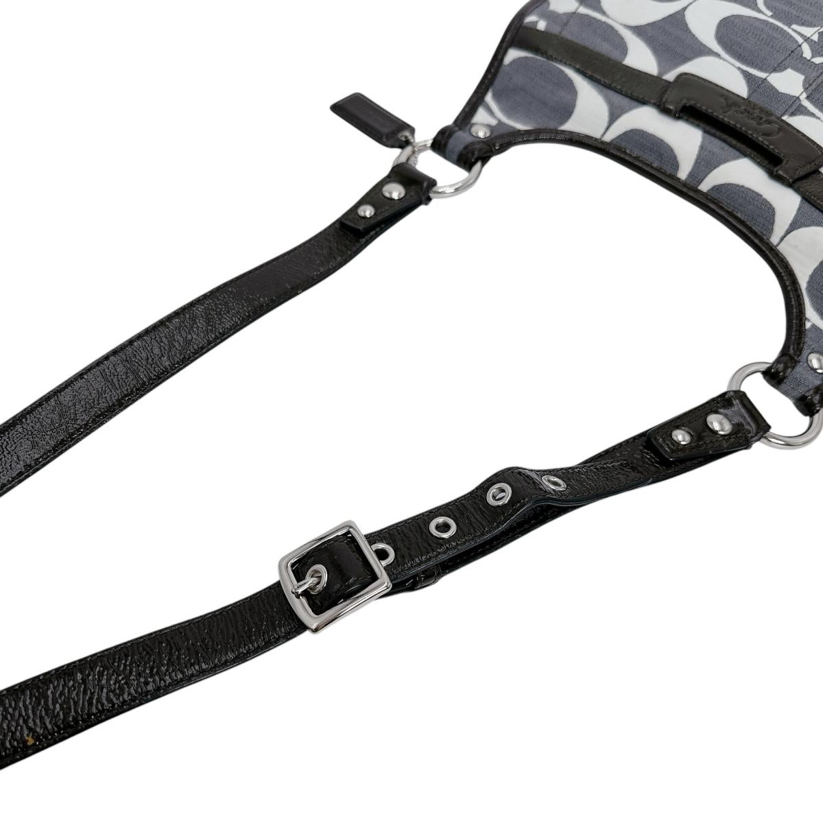 コーチ COACH ショルダーバッグ
ショルダーバッグ シグネクチャー 斜め掛け キャンバス 10869-13292 グレー 【SS】
【中古】