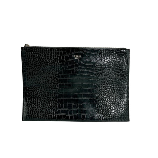 ゲス Guess セカンドバッグ
 クラッチバッグ クロコ型押し 合成皮革 ブラック 【SS】
 【中古】