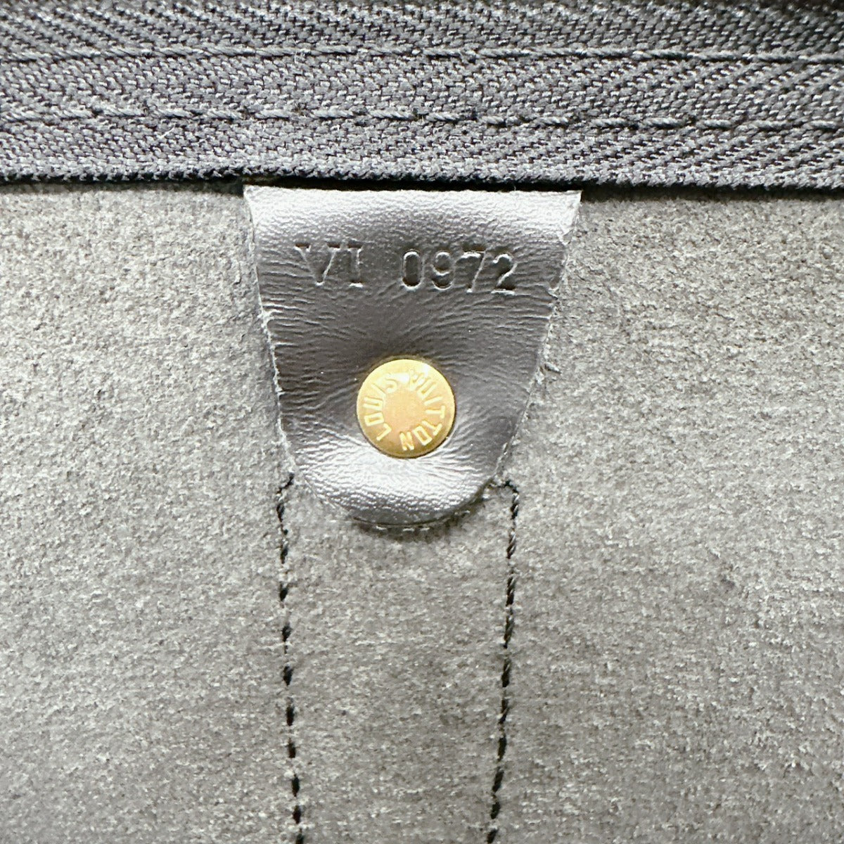 ルイヴィトン LOUIS VUITTON ボストンバッグ
旅行かばん エピ キーポル50 エピレザー M42962 ブラック LV
【SS】
【中古】