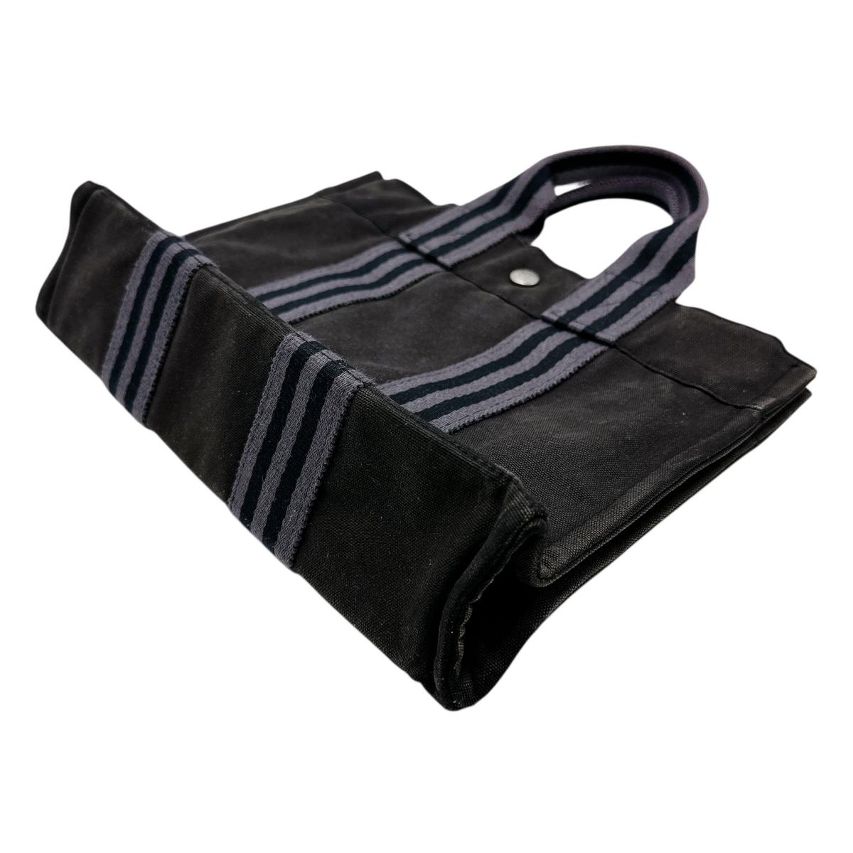 エルメス HERMES トートバッグ
ハンドバッグ キャンバス フールトゥPM コットン ブラック 【SS】
【中古】