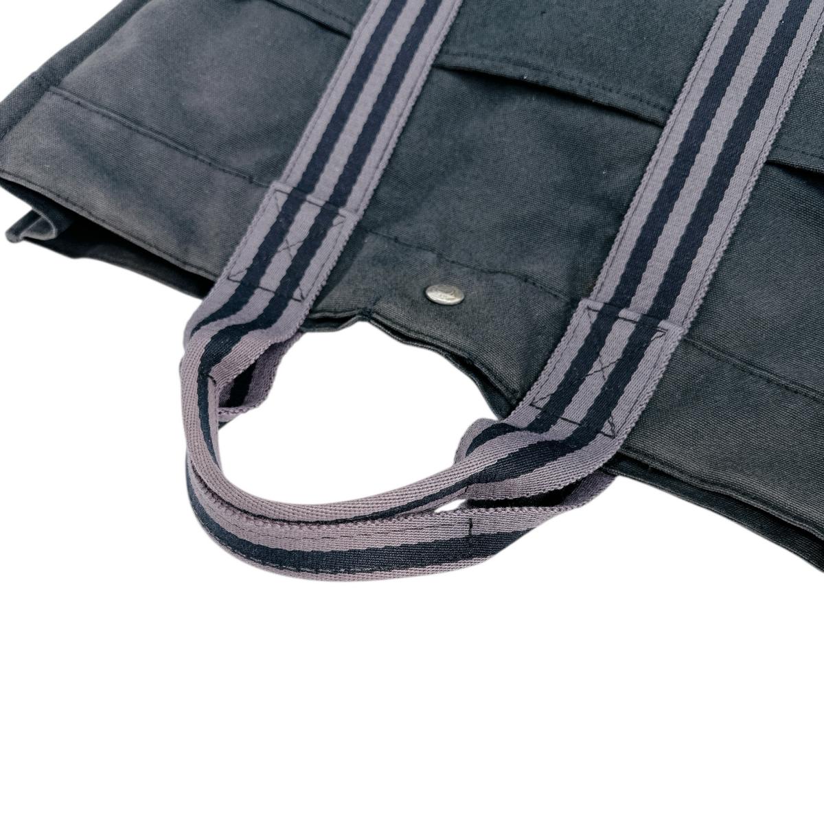 エルメス HERMES トートバッグ
トートバッグ ビジネスバッグ フールトゥMM コットン 2110-32 ブラック 【SS】
【中古】