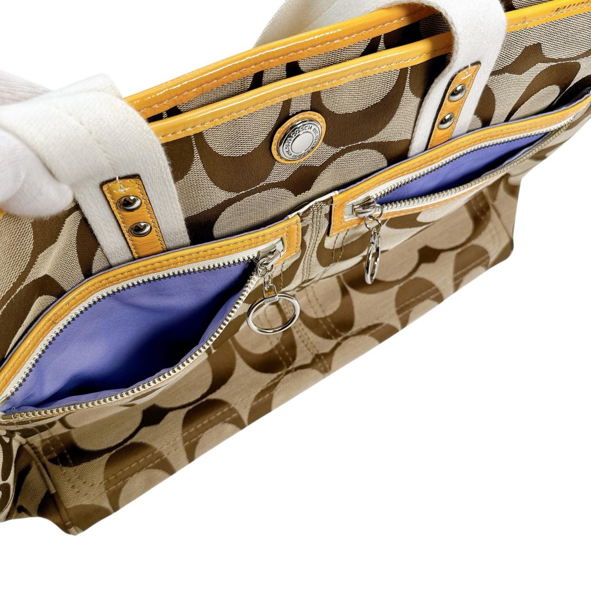 コーチ COACH ショルダーバッグ
ハンドバッグ 大容量 2wayバッグ キャンバス F14871 ベージュ 【SS】
【中古】