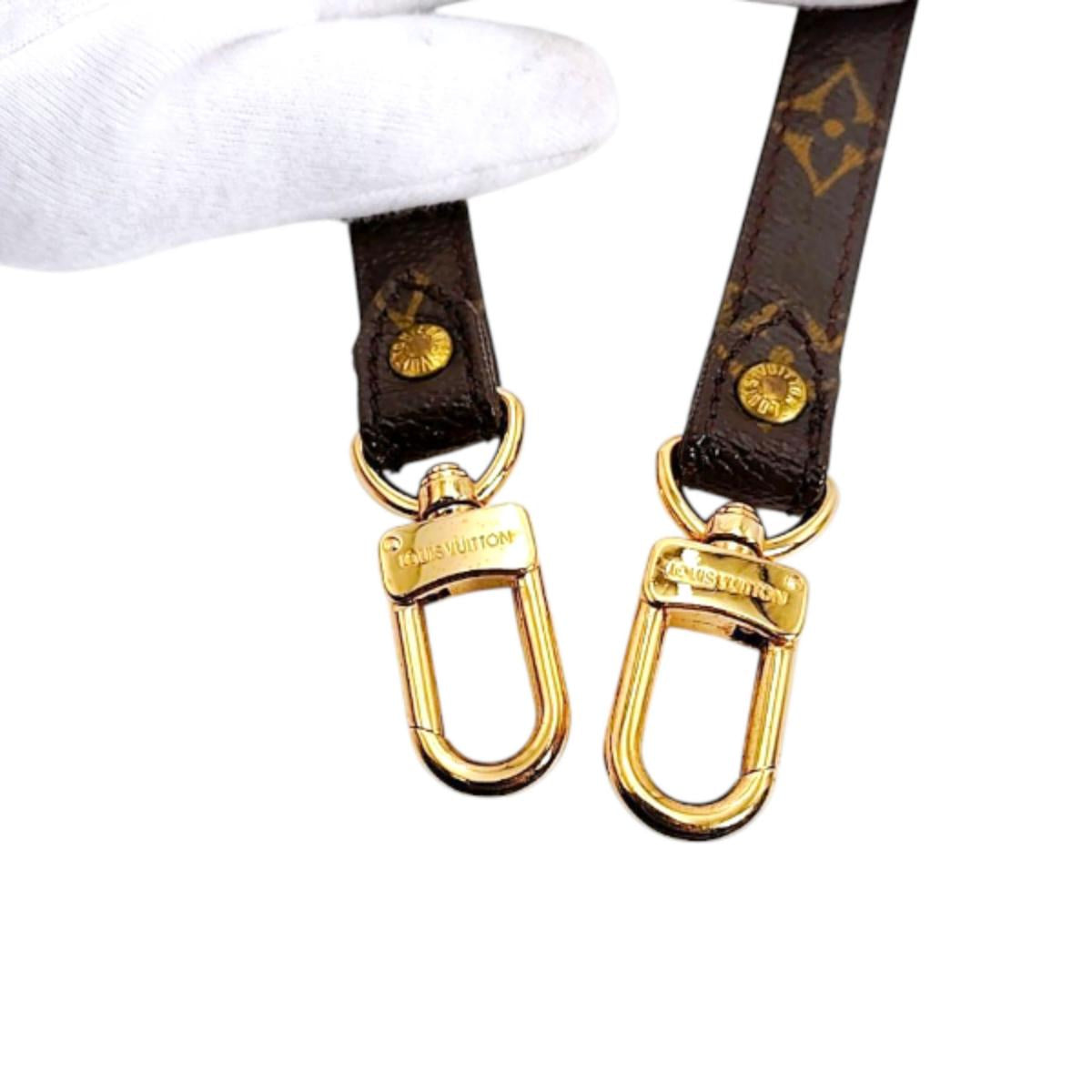 ルイヴィトン LOUIS VUITTON ショルダーストラップ
ストラップ モノグラム 肩当て付き モノグラムキャンバス ブラウン LV
【SS】
【中古】