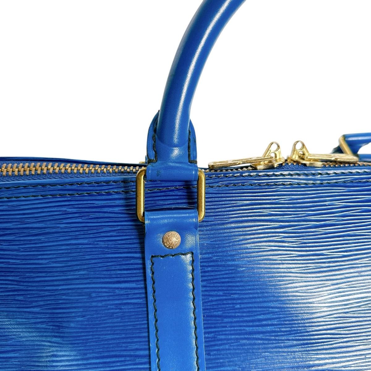 ルイヴィトン LOUIS VUITTON ボストンバッグ
旅行かばん エピ キーポル50 エピレザー M42965 トレドブルー LV
【SS】
【中古】