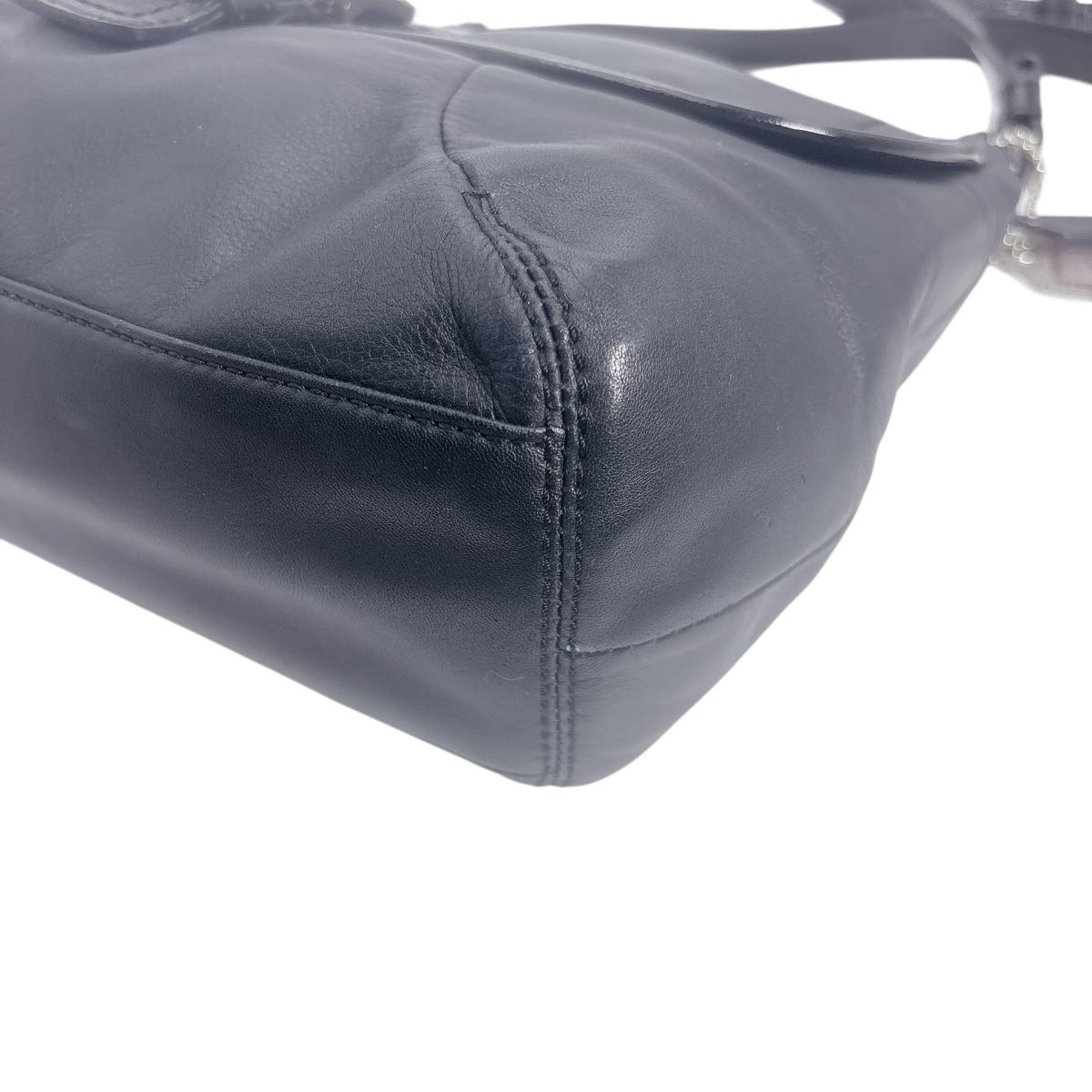 コーチ COACH ショルダーバッグ
ショルダーバック 斜め掛け 肩掛け レザー E1273-F19580 ブラック 【SS】
【中古】