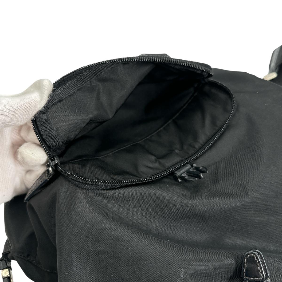 プラダ PRADA リュック・デイパック
ナイロン バックパック リュック ナイロン B4650 ブラック 【SS】
【中古】