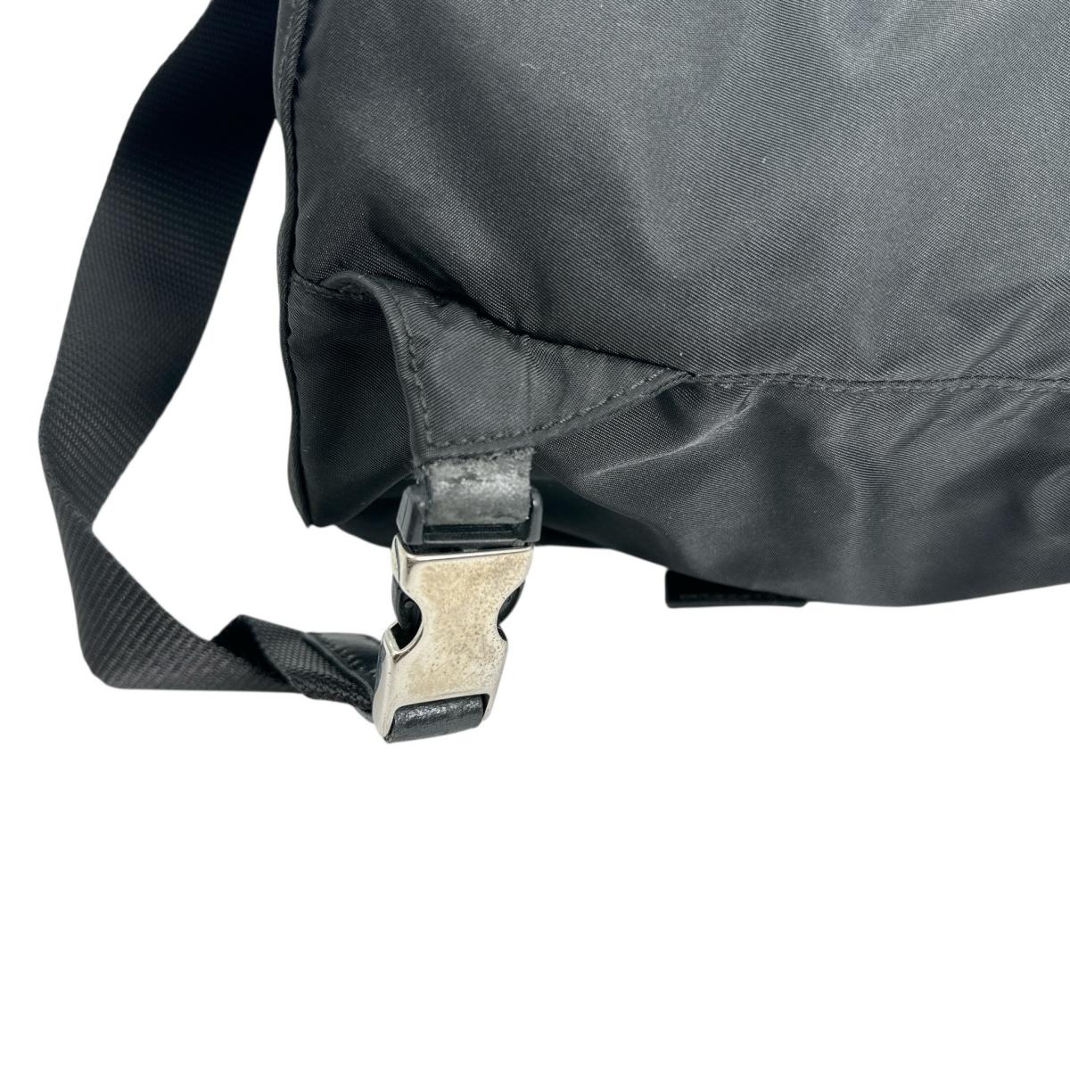 プラダ PRADA リュック・デイパック
ナイロン バックパック リュック ナイロン B4650 ブラック 【SS】
【中古】