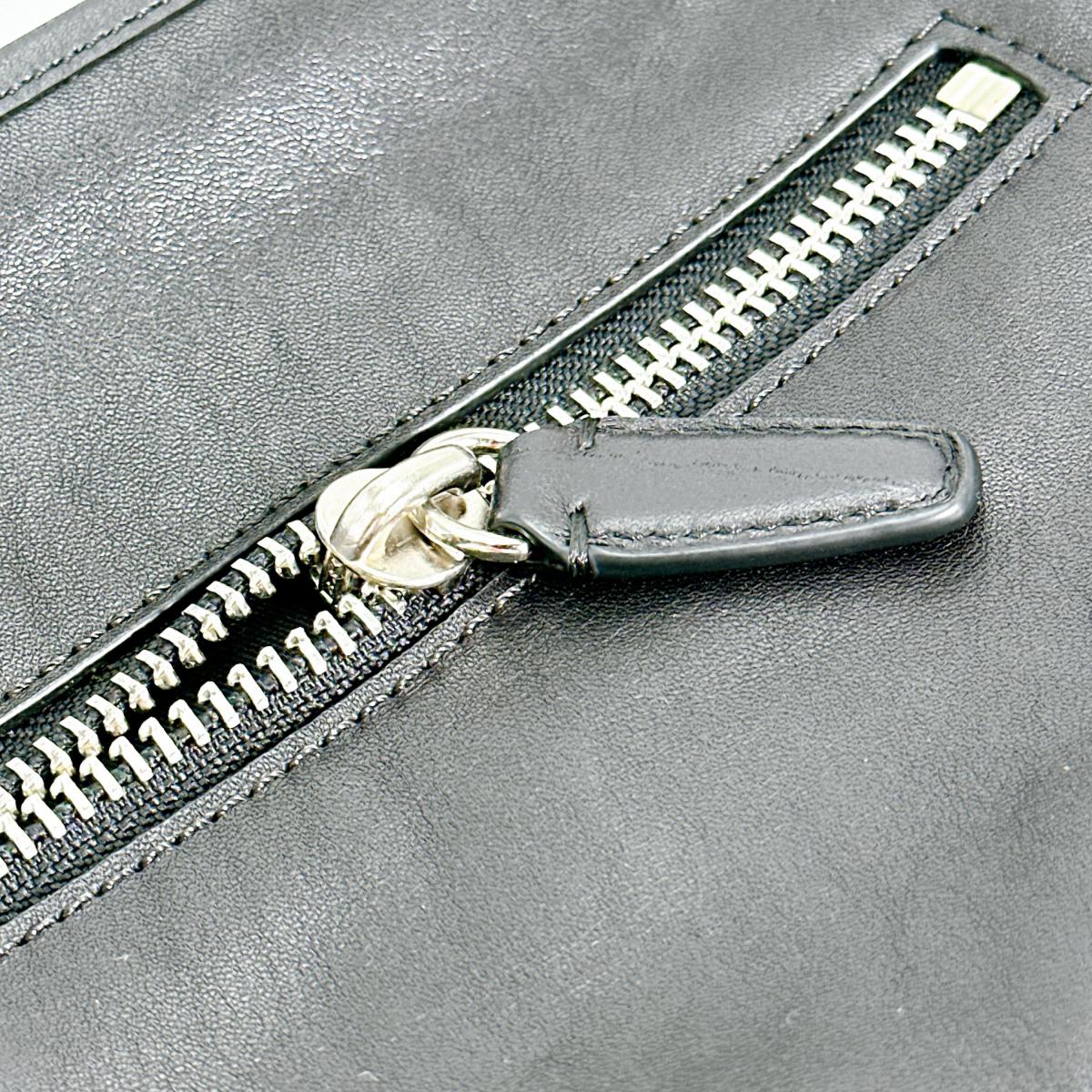 コーチ COACH ショルダーバッグ
トートバッグ タッセル レガシー レザー 25355 ブラック 【SS】
【中古】
