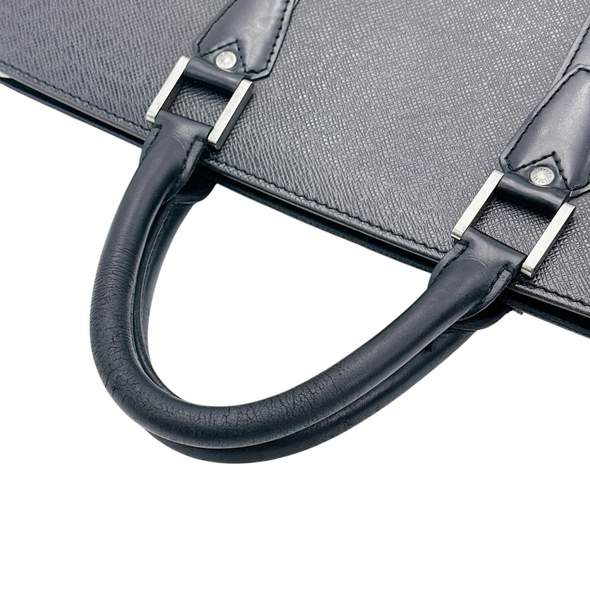 ルイヴィトン LOUIS VUITTON ビジネスバッグ
ビジネスバッグ タイガ ポルトドキュマン・ロザン タイガ M30052 ブラック LV
【SS】
【中古】