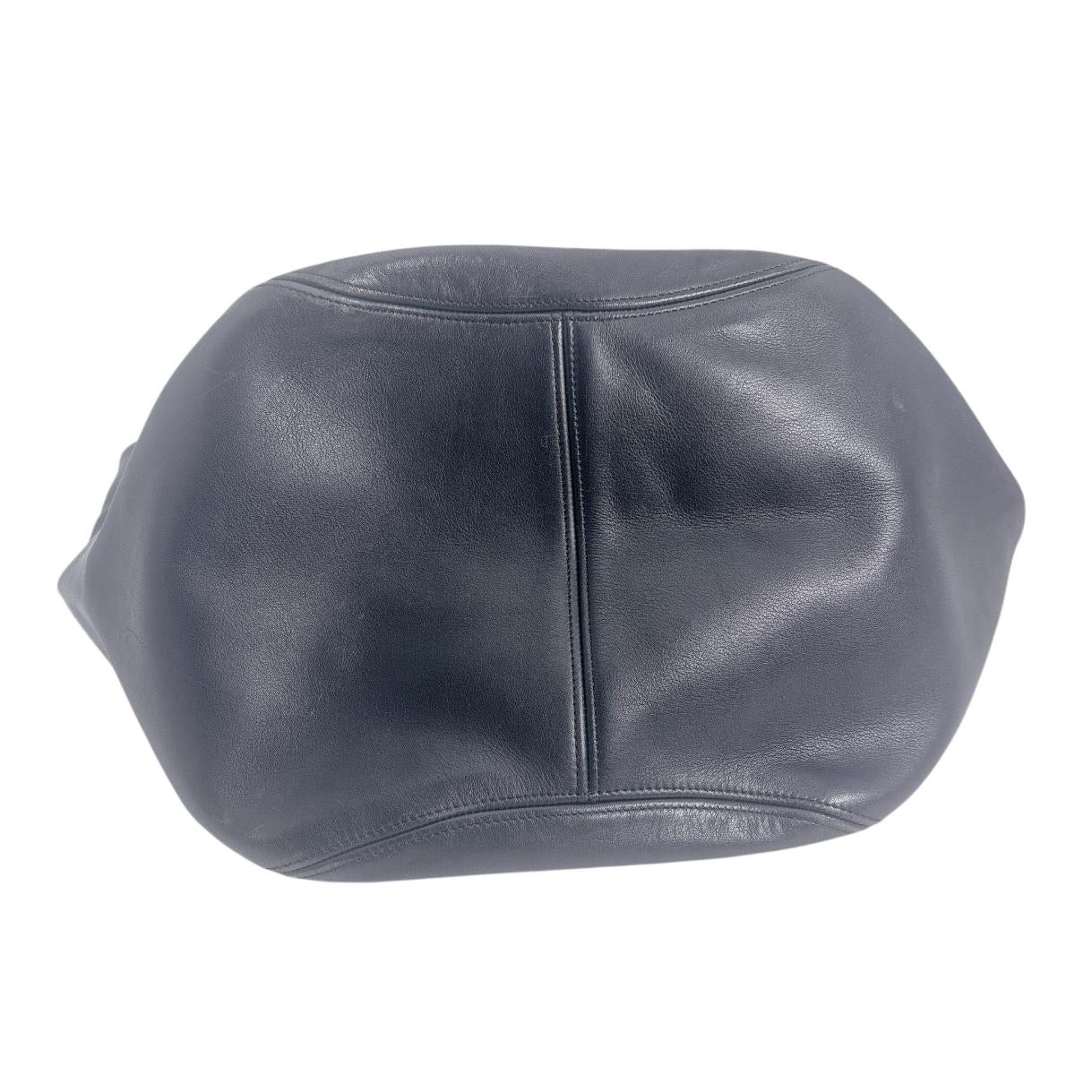 コーチ COACH トートバッグ
ハンドバッグ A4 ヴィンテージ オールドコーチ レザー D6C-4082 ブラック 【SS】
【中古】